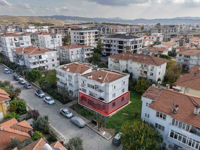 SEFERIHISAR CAMIKEBIRDE 3 CEPHELI 3+1 SATILIK
