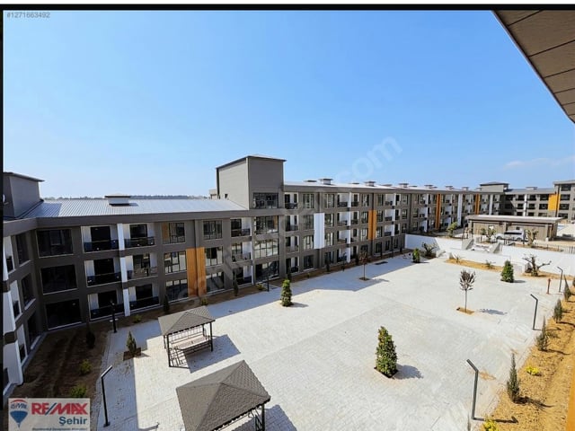 REMAX ŞEHİR'DEN AKYOL LOUNGE SİTESİNDE ARSA TAKASLI DAİRE