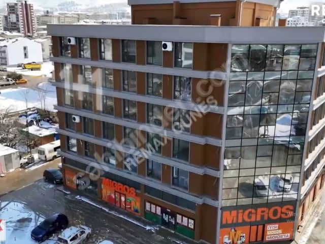 ŞAH OFFİCE PLAZADA SATILIK OFİSLER