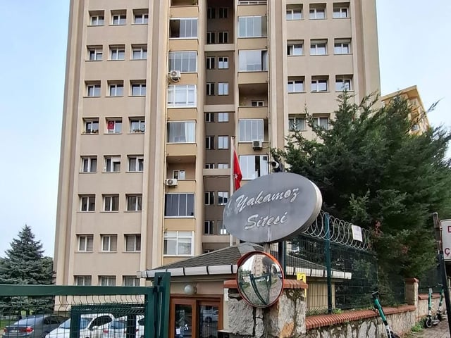 YAKAMOZ SITESI 2+1 EŞYALI KIRALIK