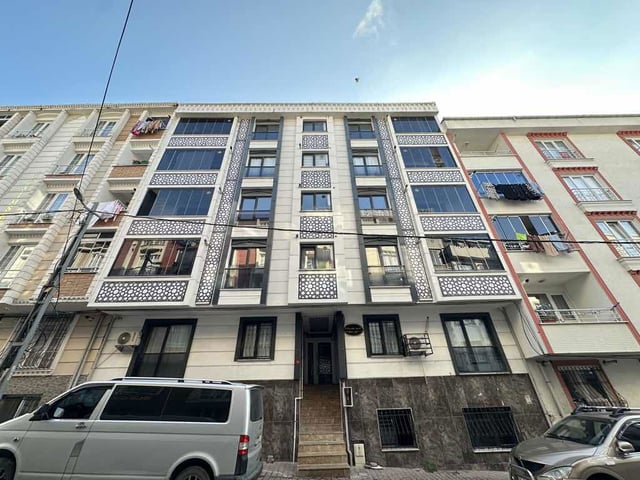 ÜÇEVLER MAHALLESİNDE KİRALIK 1+1 DAİRE