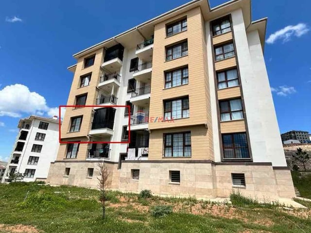 REMAX DOĞU BİZMİŞEN 2. ETAP TOKİ 2+1 90 M²ARA KAT SATILIK DAİRE