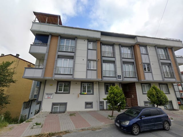 ARNAVUTKÖY NENEHATUN MAH. 2+1 SATILIK DAİRE