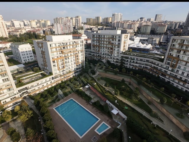 LOUNGE 2 SITESINDE REMAX TAN KIRALIK BÜYÜK TIP 3+1 DAIRE