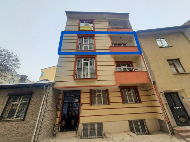 REMAX DOĞU'DAN ÜNİVERSİTE MAHALLESİ MERKEZ DE SATILIK 2+1 DAİRE