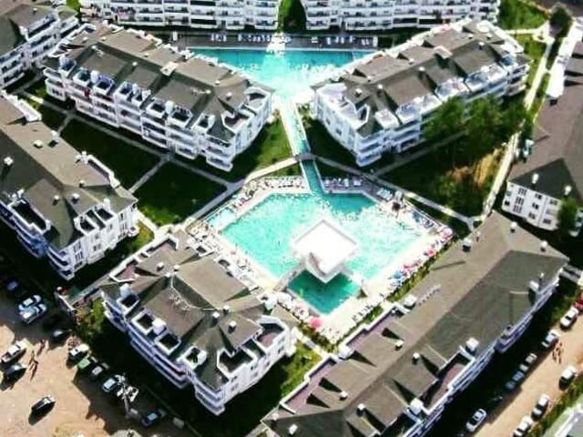RE/MAX MAVİ FATİH ÇELEBİ'DEN-KARASU İLKSAN SİTESİNDE 2+1 EŞYALI
