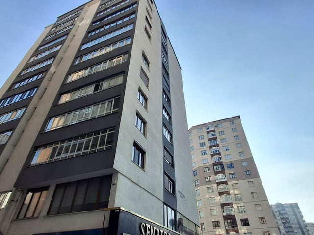 SAHABIYE MAHALLESI MERKEZI KONUMDA SATILIK 4+1 DAIRE