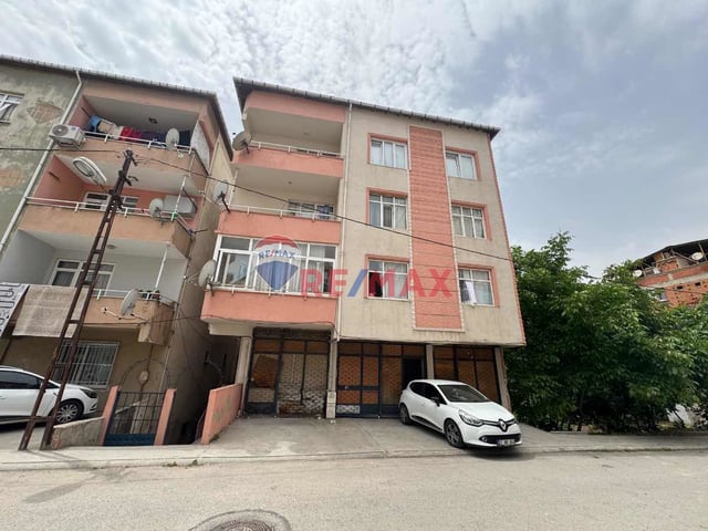 PENDİK KAVAKPINAR DA GİRİŞ KAT 2+1 ARSA TAPULU FIRSAT DAİRE