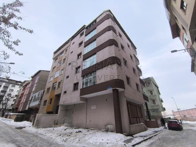 RE/MAX LACİVERT'TEN KÖŞK MAHALLESİ'NDE KİRALIK 3+1 DAİRE