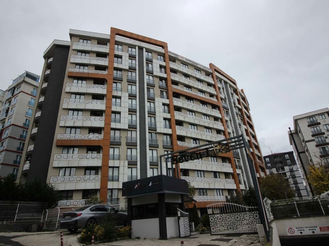 PENDİK VELİBABA YAKACIK CAD. SEVEN LİFE SİTESİ SATILIK 2+1 DAİRE