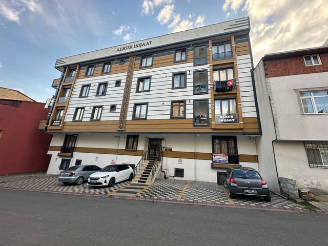 SANCAKTEPE ATATÜRK MAHALLESİNDE SATILIK 2+1 TERS DUBLEKS DAİRE