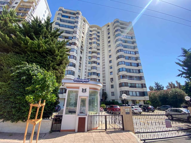 ADNAN MENDERES'TE PANORAMİK DENİZ MANZARALI 5+1 SATILIK DAİRE