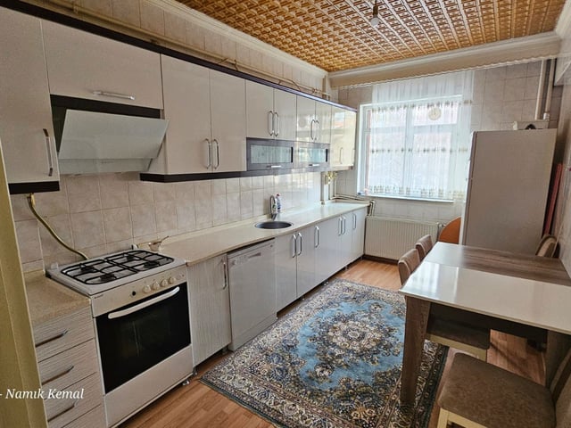 REMAX İLKE'DEN YILDIZKENT'TE 3+1 SATILIK DAİRE