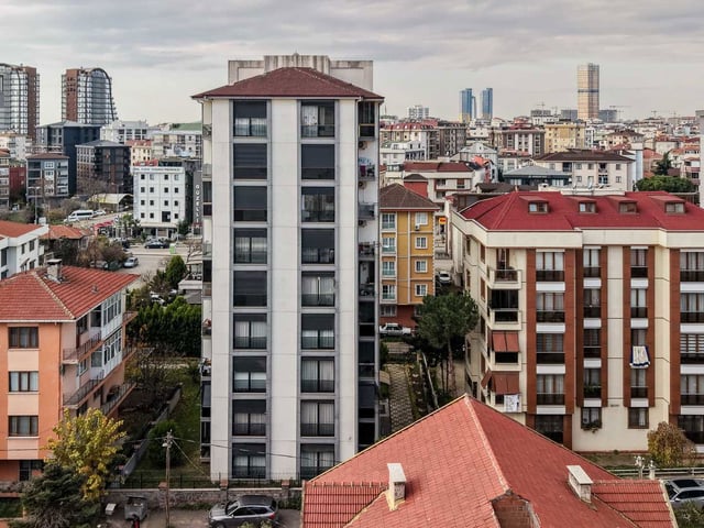 PENDİK YENİ MAHALLE'DE MARMARAYA YAKIN SATILIKLÜKS 2+1 DAİRE