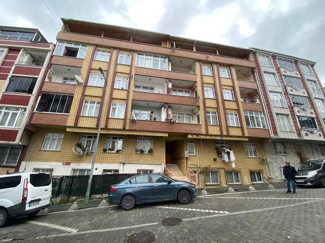 ESENYURT SELAHADDIN EYYUBI MH TADİLATLI 2 BALKONLU SATILIK 2+1 DAİRE