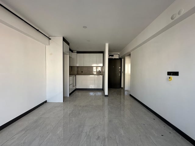RE/MAX CENTRAL'DAN NUMUNE HAST. 300M MESAFEDE KİRALIK LÜX 1+1