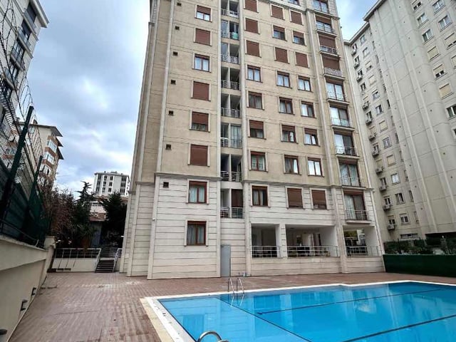 KOZYATAĞI SELİMOĞLU SİTESİNDE 105 M2 NET 3+1 SATILIK DAİRE
