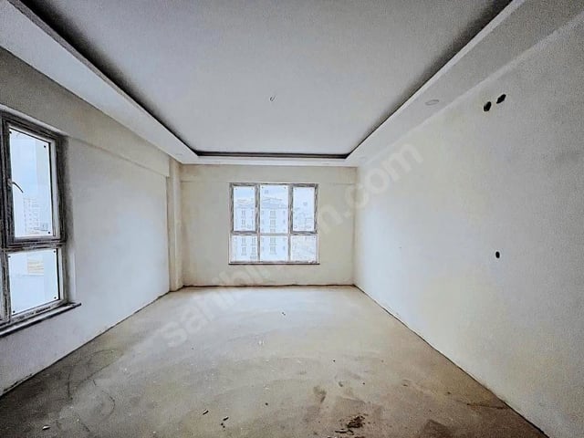 REMAX CENTRALDEN KILAVUZDA SATILIK LÜKS 3+1