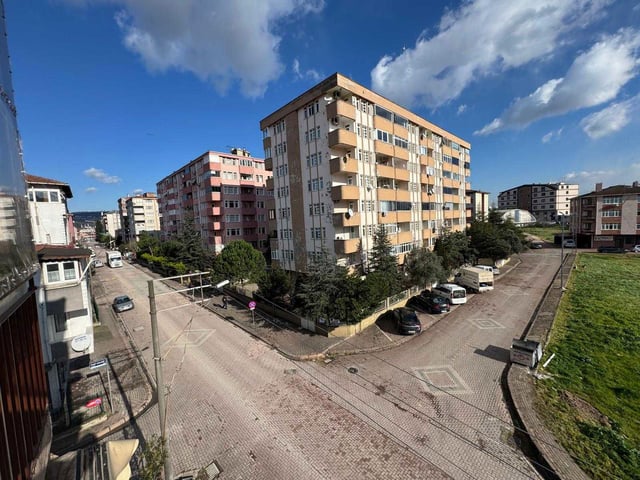 REMAX DREAM'DEN 42 EVLER'DE SATILIK 4+1 DAİRE