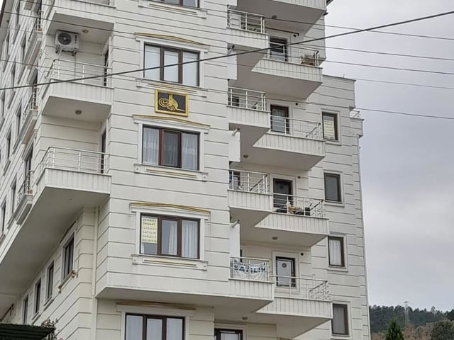 REMAX BEYAZ YALOVA ÇINARCIK 5+1 BAHÇE DUBLEKS DAİRE