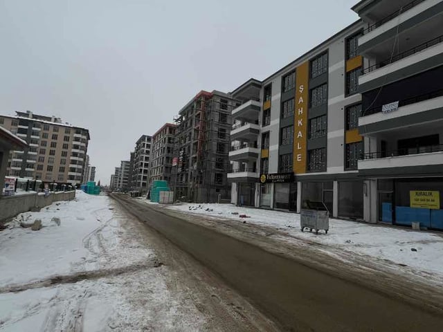 KARAKAVAK'TA 3+1 SATILIK DAİRE