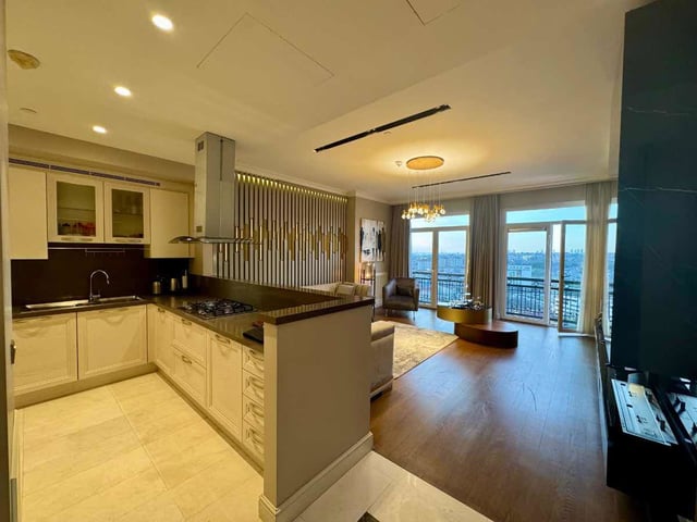 REMAX WE BURCU ÇAPIK EMAAR KLASIK REZIDANS 2+1 SATILIK EŞYALI