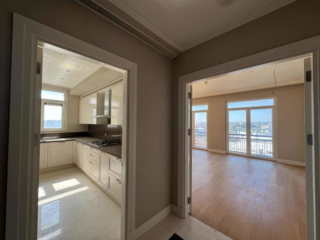 REMAX WE EMAAR SQUARE KLASIK REZIDANS 3+1 SATILIK SIFIR DAIRE