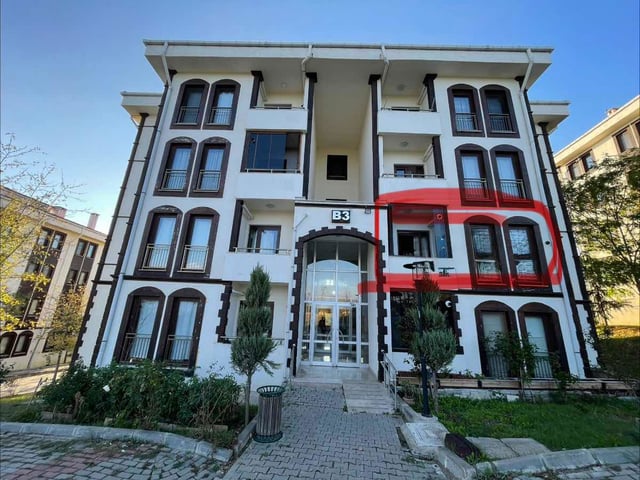 ÇINARLI MAH. BASIN SİTESİNDE SATILIK 2+1 ARA KAT DAİRE