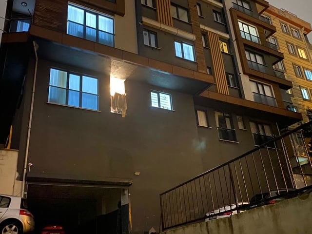 EYÜPSULTAN GÜZELTEPE’DE LÜKS SİTEDE EŞYALI KİRALIK 2+1 | SIFIR BEYAZ EŞYALI, OTOPARKLI