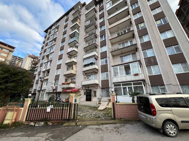 İZMİT TURGUT MAHALLESİ ARAKAT 3+1 KİRALIK DAİRE