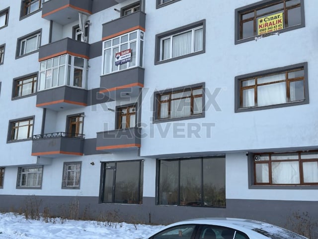RE/MAX LACİVERT'TEN ÇATYOLU ÜZERİN'DE 3+1 SATILIK DAİRE