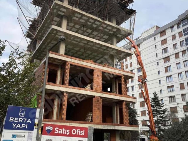 REMAX MASA MERDİVENKÖY HAMLE SOKAK PROJEDEN 2+1 DUBLEKS DAİRE
