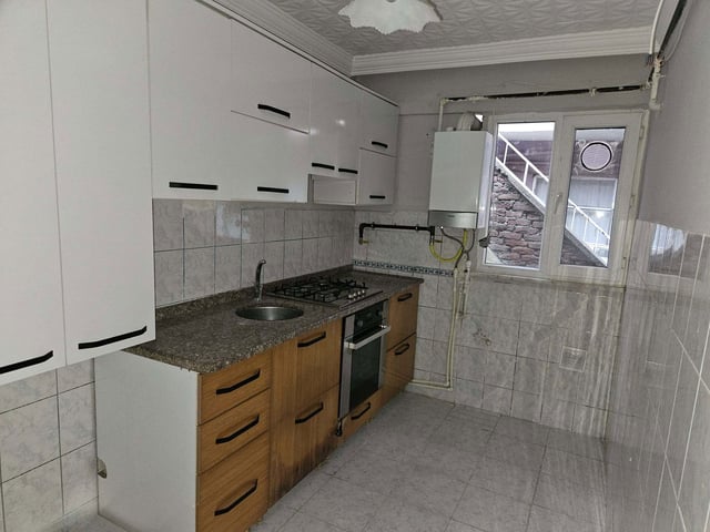 RE/MAX DREAM'DEN SERDAR MAHALLESİNDE KİRALIK 3+1 DAİRE