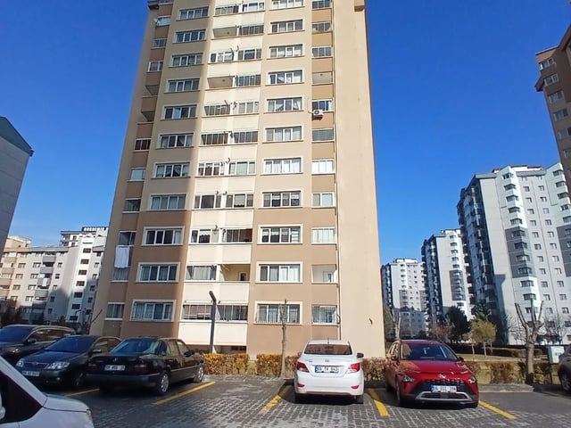 METROMALL AVM  KARŞISI 3+1 SATILIK DAİRE