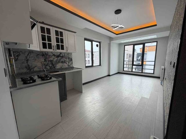 REMAX DEĞİŞİMDEN ATAŞEHİRDE KİRALIK 1+1 DAİRE