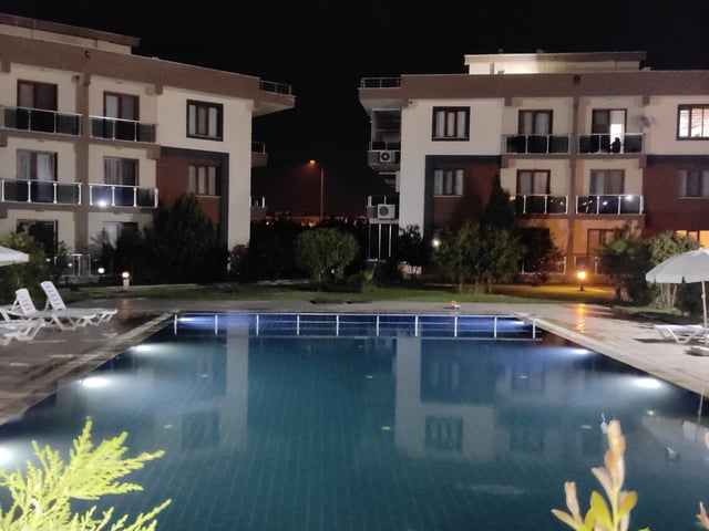 KARAALİ DE HAVUZLU & GÜVENLIKLI SITE İÇINDE EŞYALI 1+1 KIRALIK DAIRE