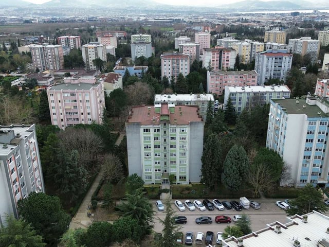 YAHYAKAPTAN B15'DE FULL EŞYALI VE YAPILI  KİRALIK 3+1 DAİRE