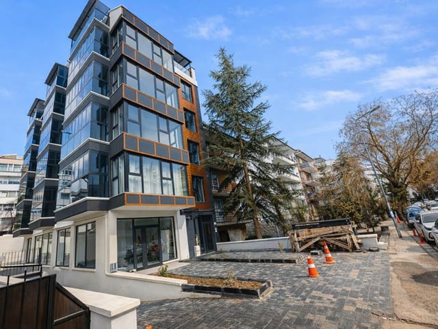 BÜKLÜM SOKAK’TA OFİS VE KONUT KULLANIMINA UYGUN SIFIR 1+1 KİRALIK DAİRE