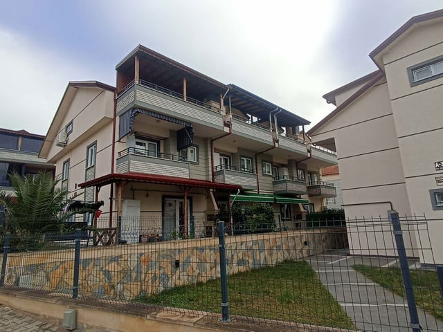 KOCAELİ KANDIRA CEBECI’DE SITE İÇINDE 2+1 YAZLIK  / KLIMALI / BARBEKÜLÜ
