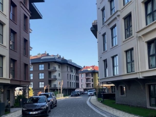 REMAX ASHILL YENI ÇAMLICA KONAKLARI EMLAK KONUT 2+1 SATILIK DAIRE