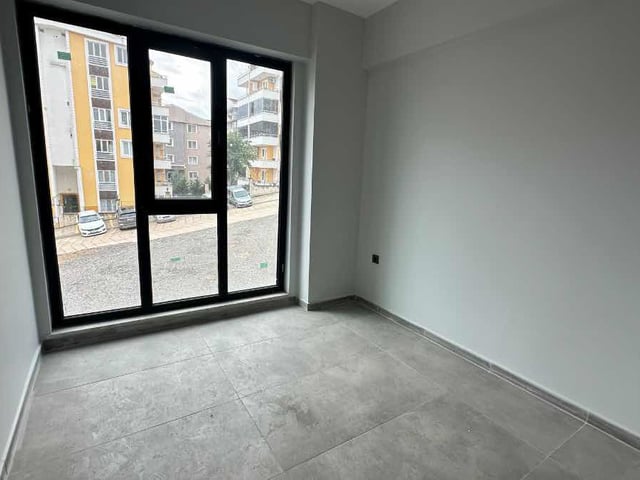 KOCAELİ YEŞİLOVA ŞEHİR HAST.KARŞISINDA 2+1 SATILIK DAİRE
