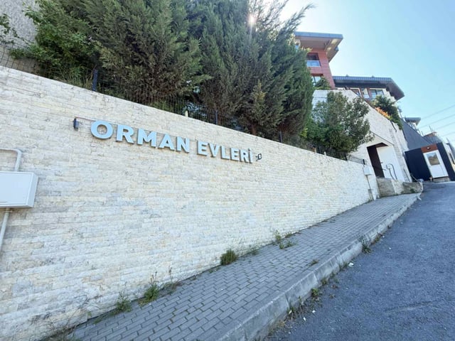SARIYER MADEN ORMAN EVLERI'NDE KIRALIK 4+1 ÇATI DUBLEKS DAİRE