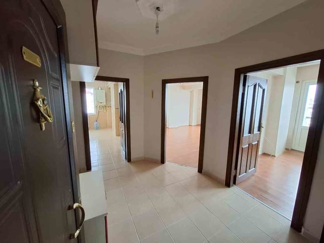 RE/MAX DEĞİŞİMDEN CUMHURİYETTE KİRALIK 3+1 DAİRE