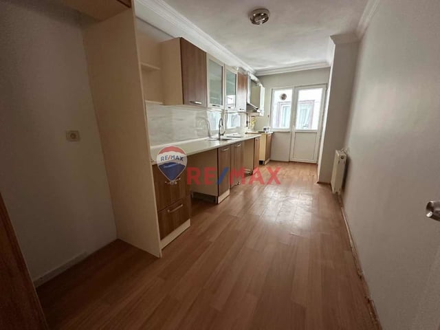 ÇEKMEKÖY MEGAKENT SİTESİ 3+1 BALKONLU KİRALIK DAİRE