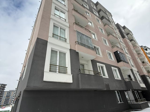 REMAX İLKE'DEN YILDIZKENT'TE 2+1 FULL EŞYALI SATILIK DAİRE