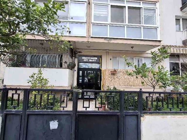 BOSTANLI'DA MÜRŞİDE AKYÜZ YAKINI KİRALIK DAİRE