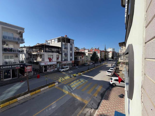 REMAX PİN'DEN GİRNE MH LEFKOŞE BULVARINDA 3+1 KOMBİLİ DAİRE