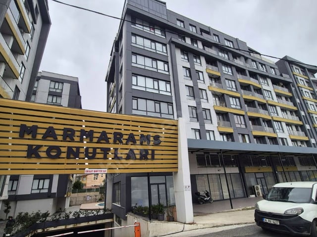 ATAŞEHİR DE ÇEVRE BAĞLANTI YOLLARINA ÇOK YAKIN KİRALIK DAİRE