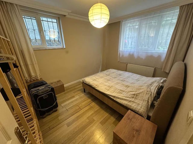 REMAX AKYAZILI CADDESİNE PARALEL 1+1 FULL EŞYALI KİRALIK DAİRE