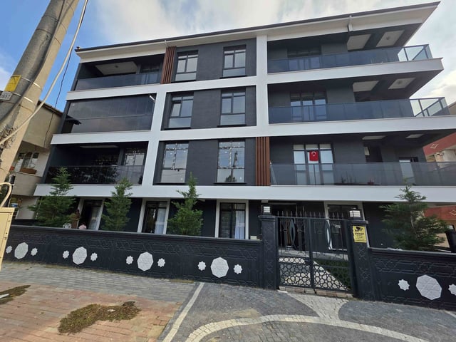 REMAX LAND'DAN SATİLİK 2+1DAİRE